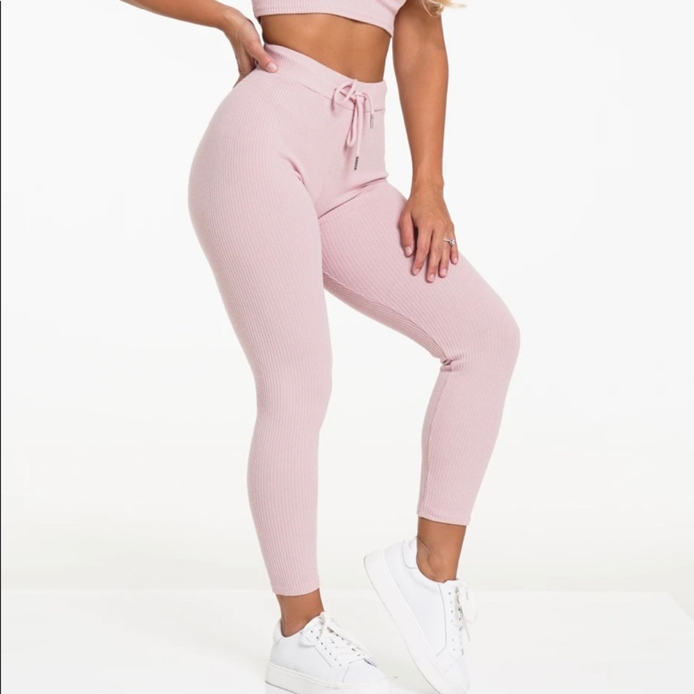 NWT NVGTN size M pink lazy day lounge bottoms